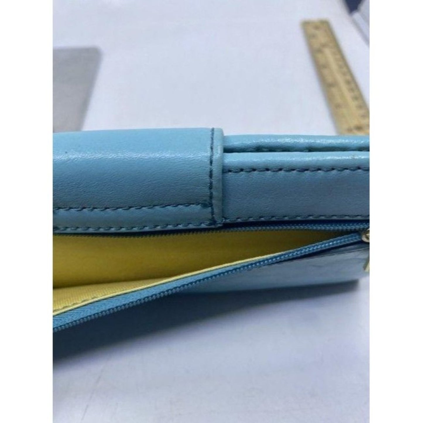 Fossil Blue Leather Large Card Id With Expandable