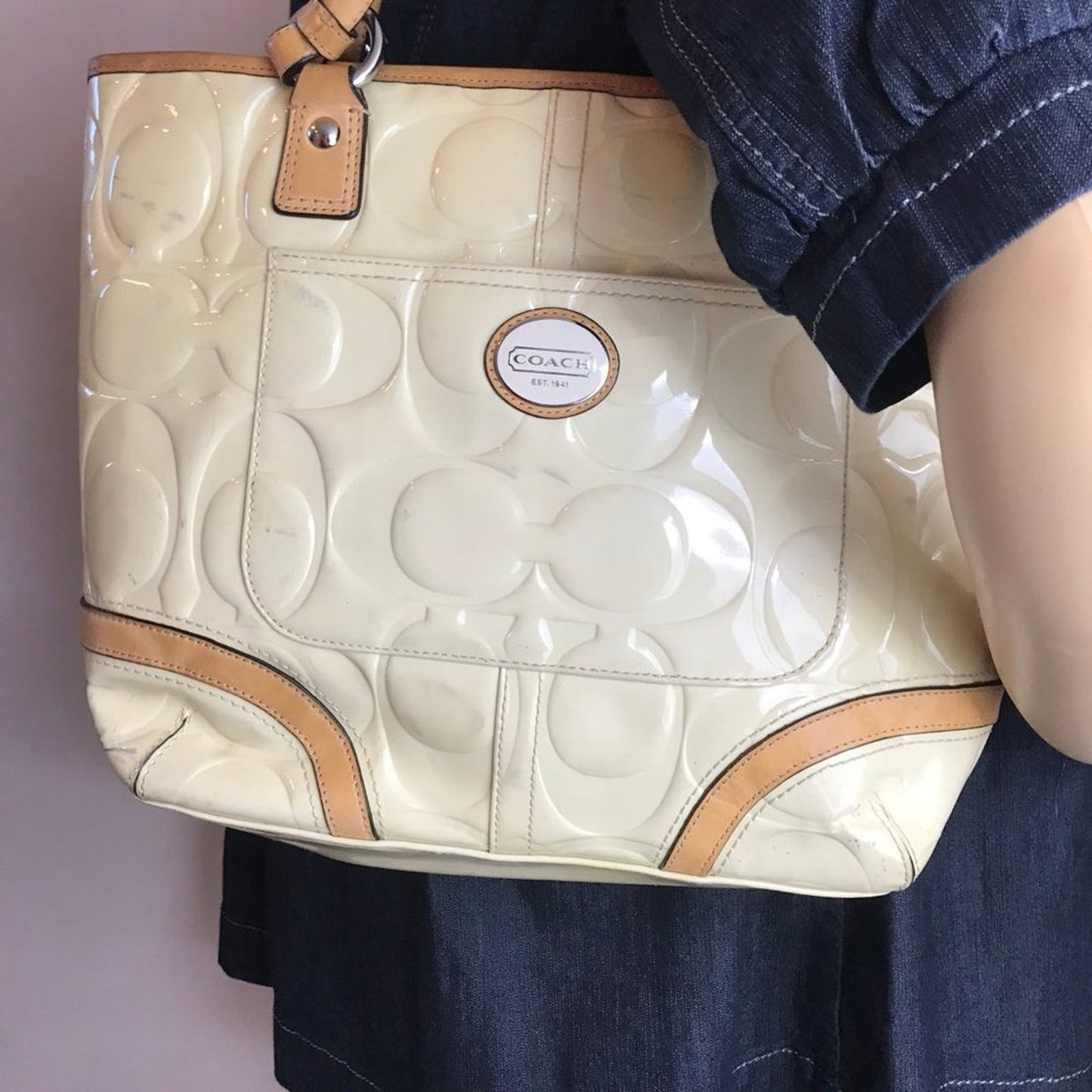 COACH Medium Cream Brown Patent Leather Handbag