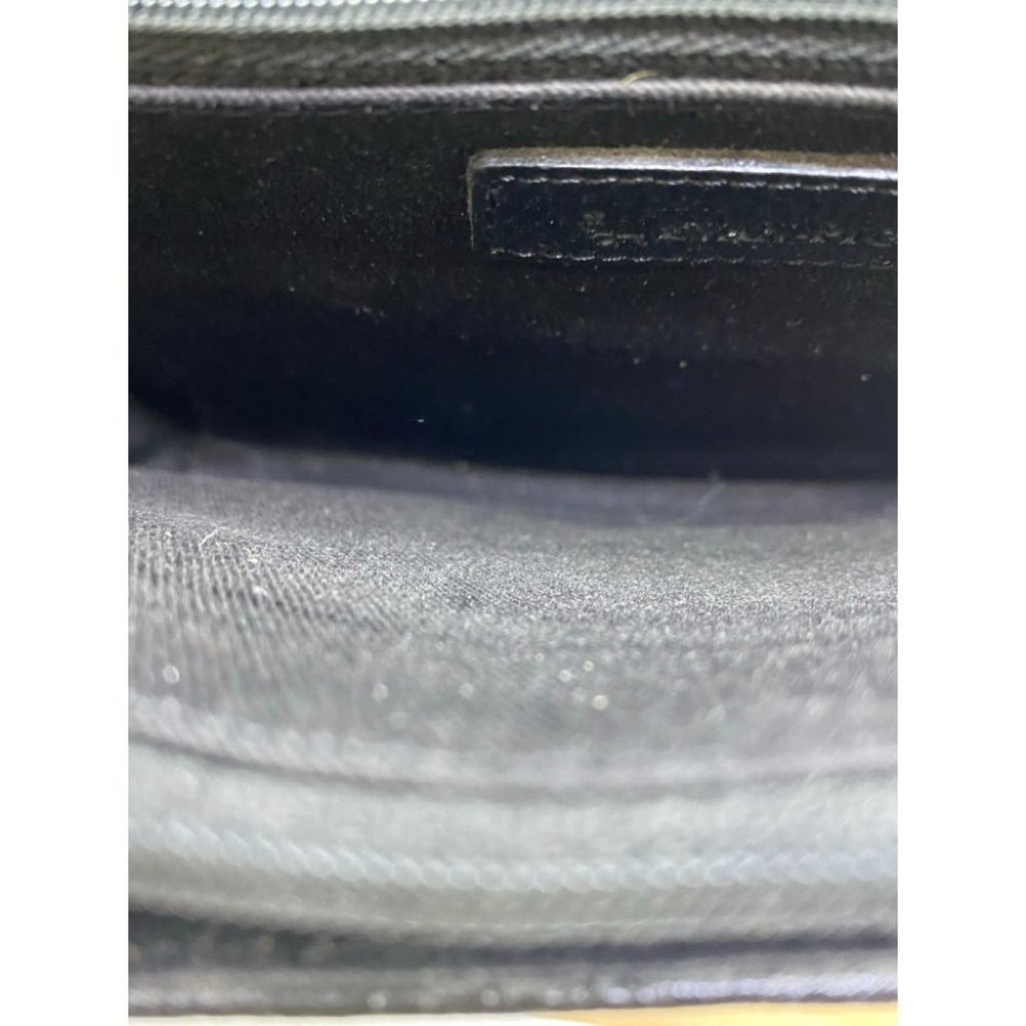 Evan Picone Black Vintage Leather Handbag