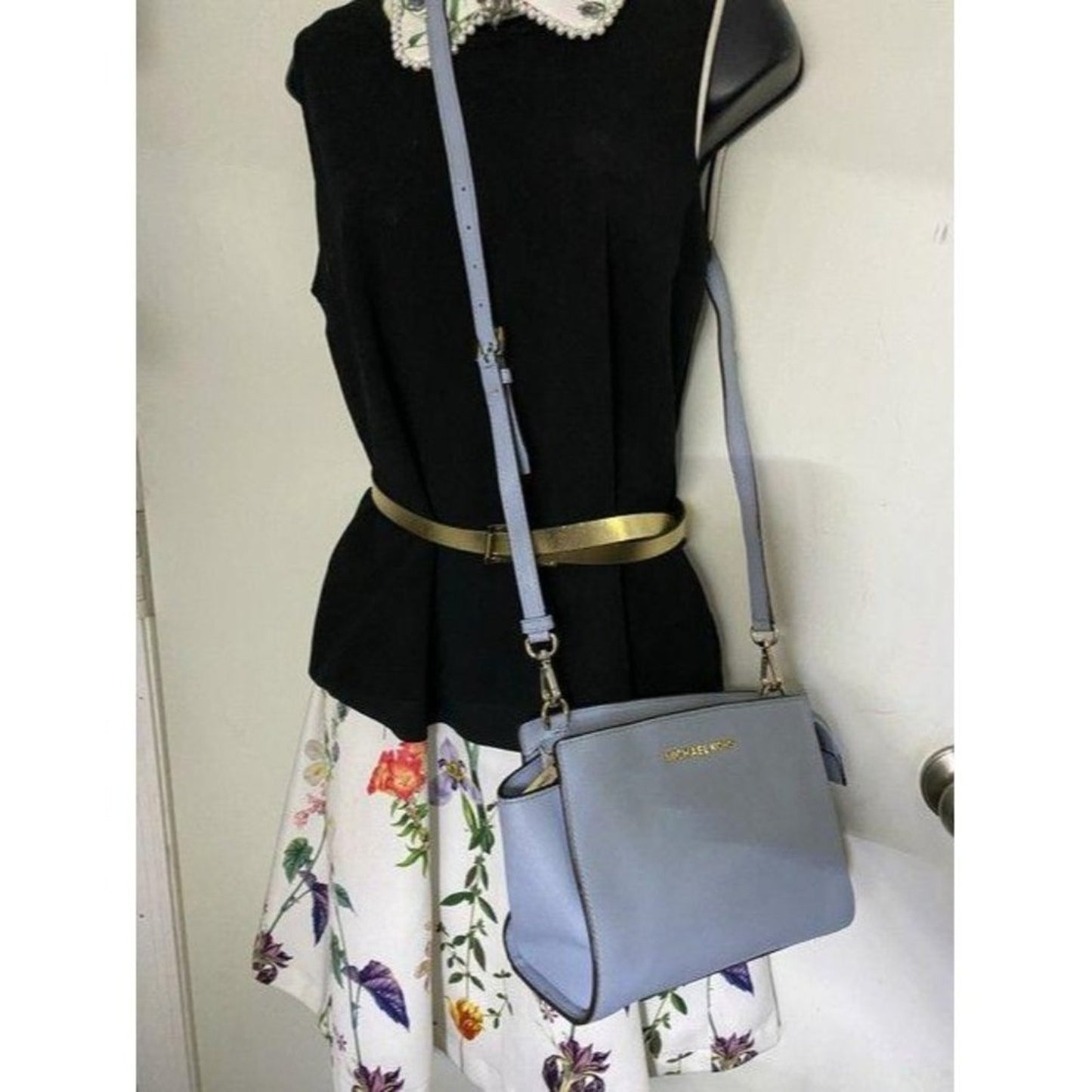 michael kors small blue cross body bag