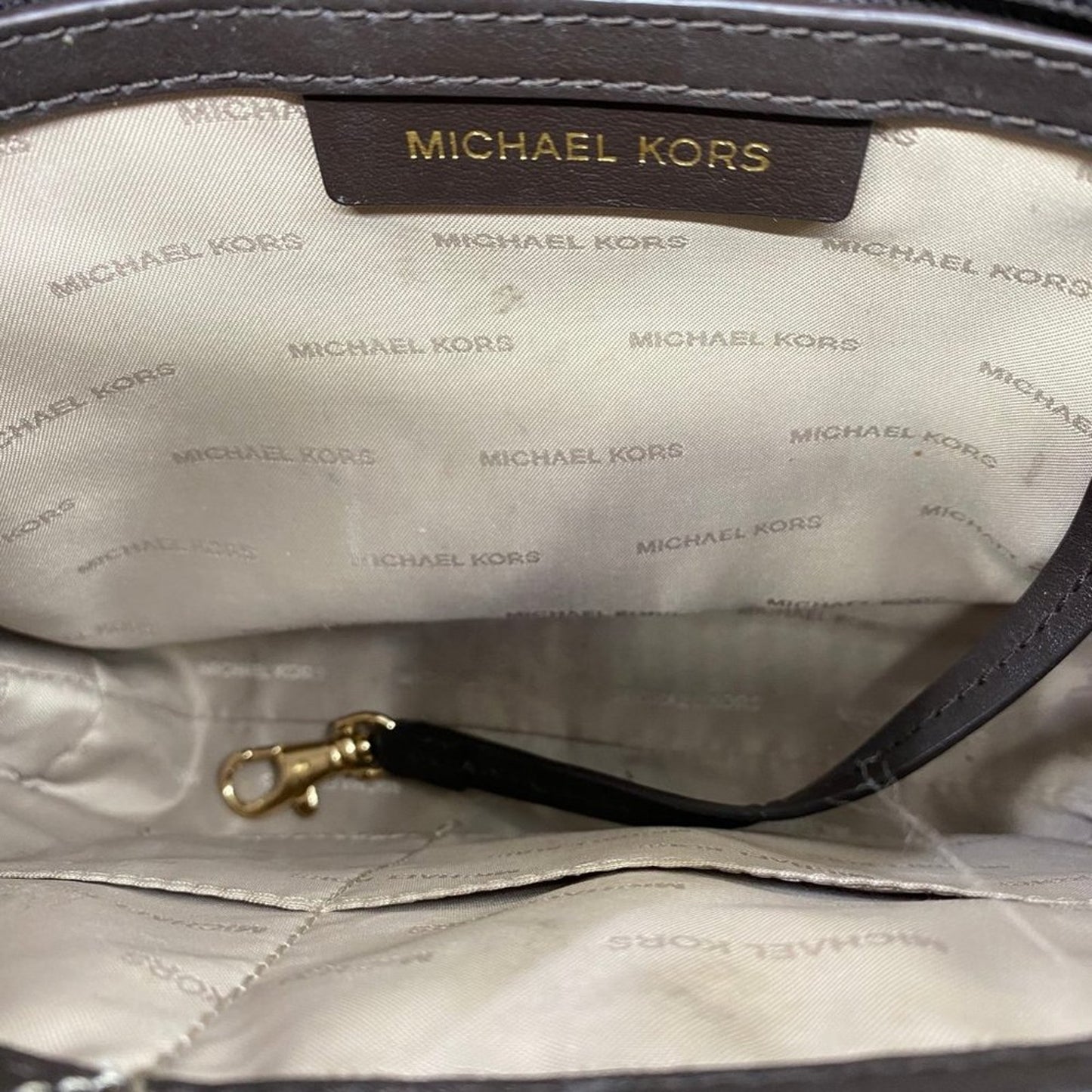 Like New Michael Kors Woven Seemed Crossbody Bag
