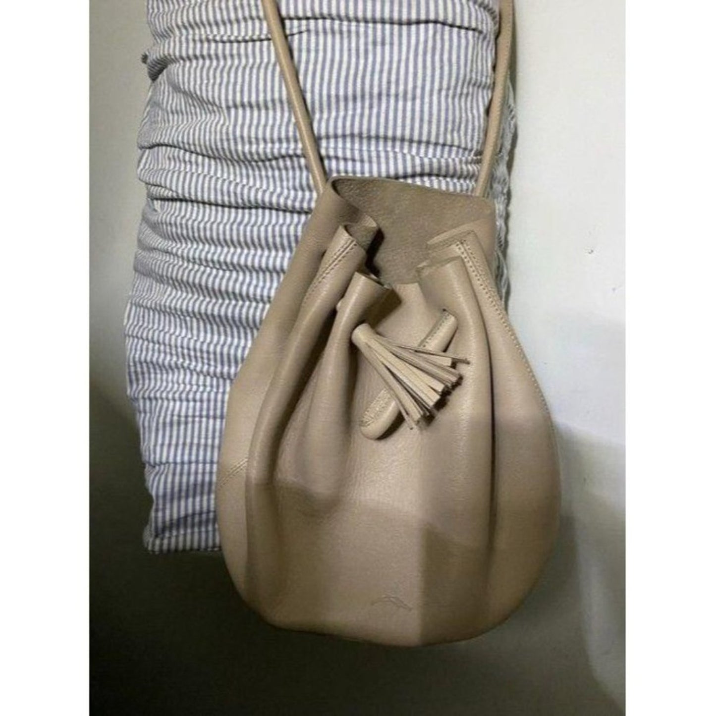 Shaffer La Msrp Beige Leather Shoulder Bag