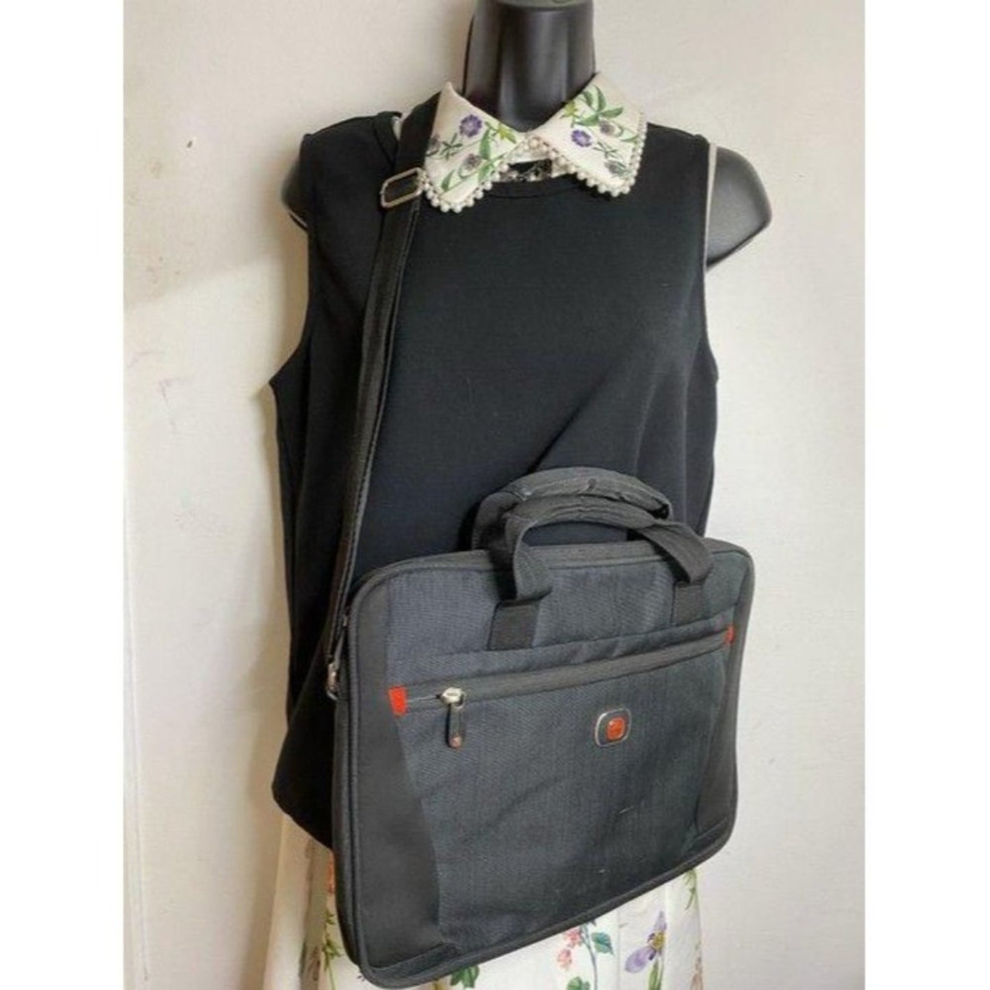 swiss gear black navy nylon cross body bag