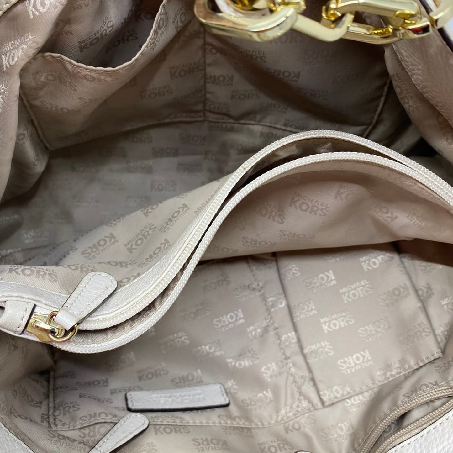 Michael Kors White large leather shoulder bag