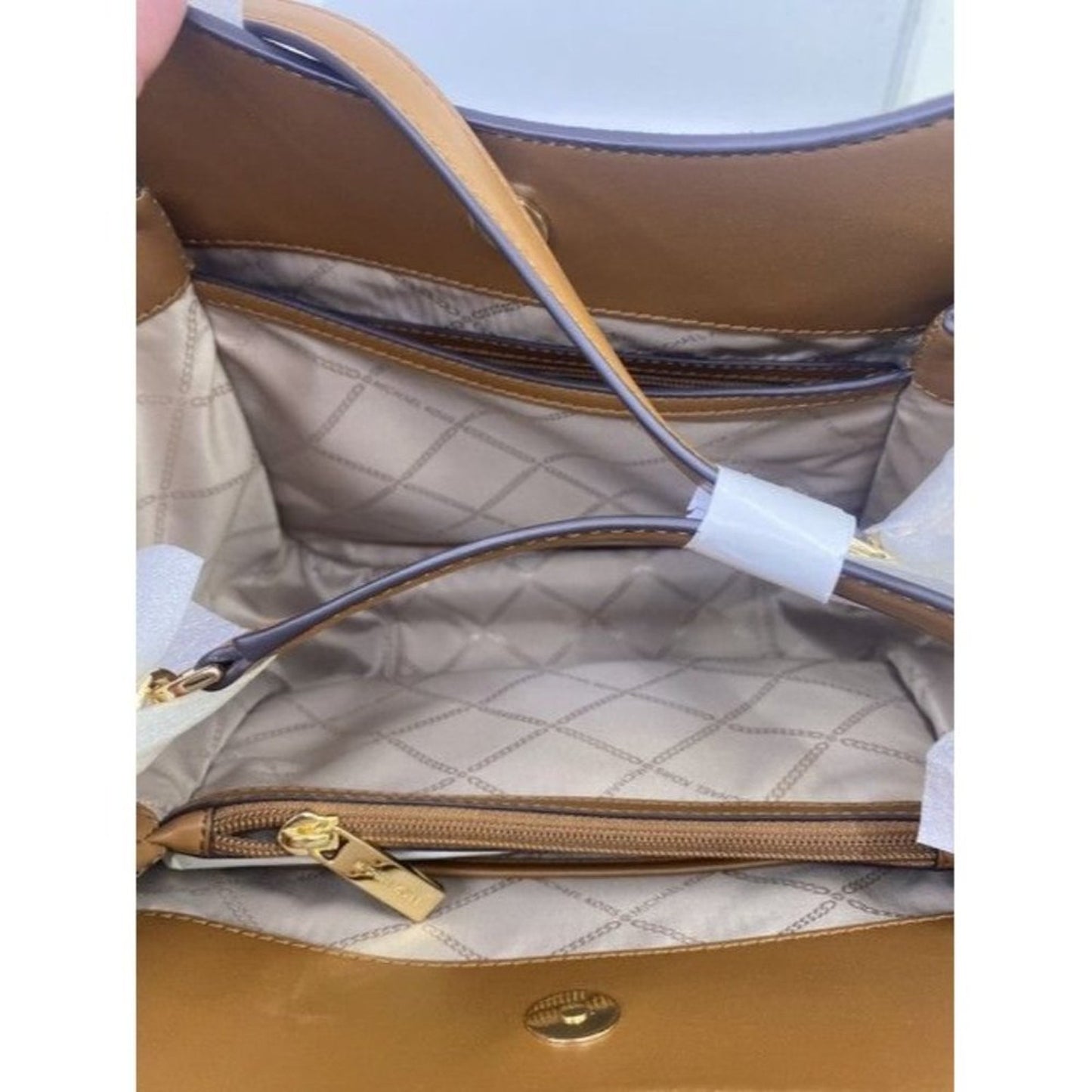 Michael Kors Newbury Medium Chain Vanilla Acorn Pebbled Leather Shoulder…
