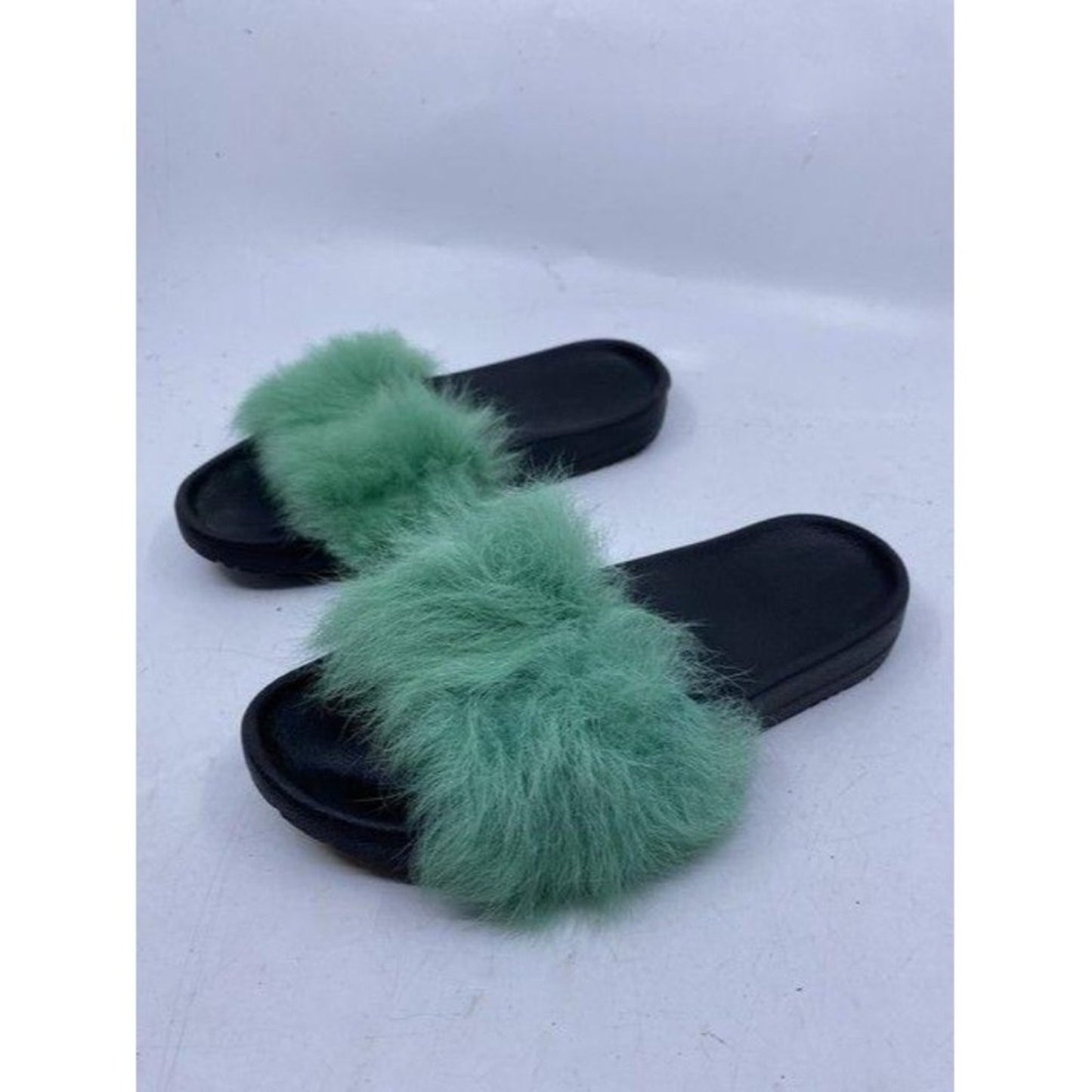Ugg Australia Green Super Cute Puffed Sandals Size