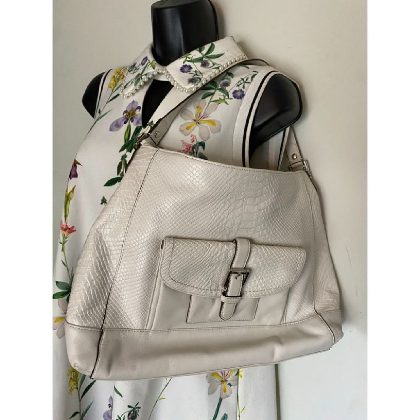 COACH Large White Leather Tote Bag