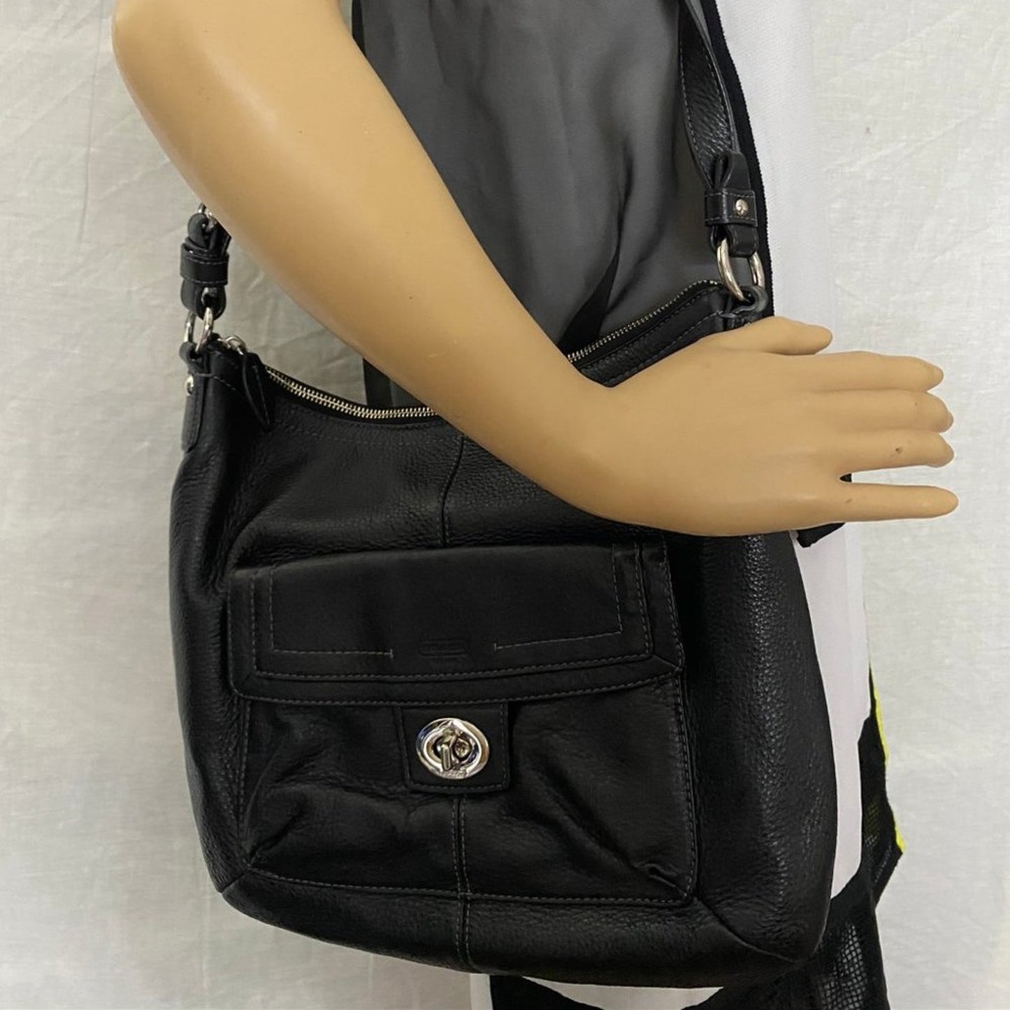 COACH M Size Black Leather Crossbody Bag