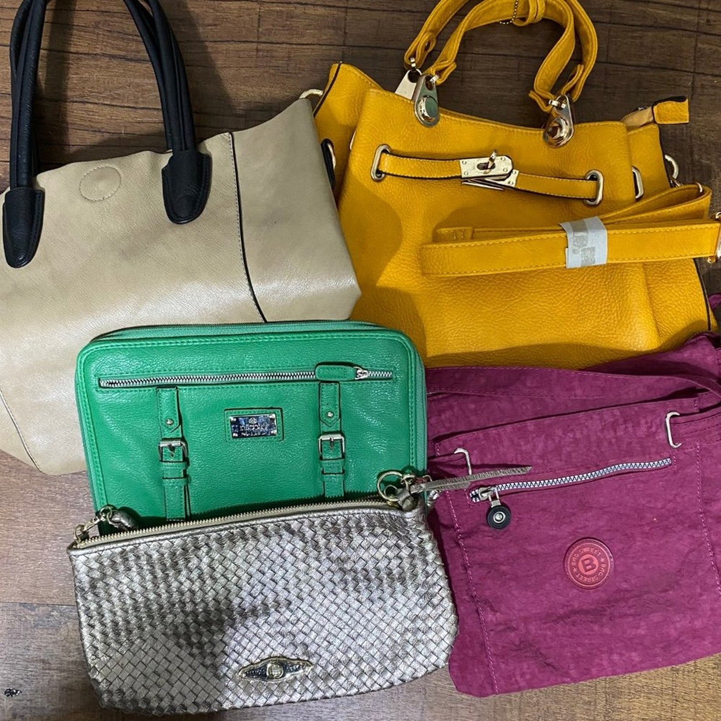 Mixed Lot of Assorted Brands