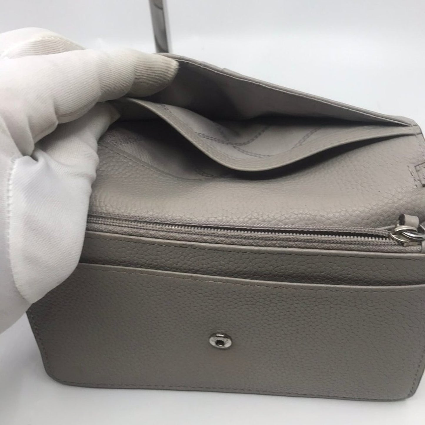 Michael Kors Grain Leather Long Belt Gray Wristlet