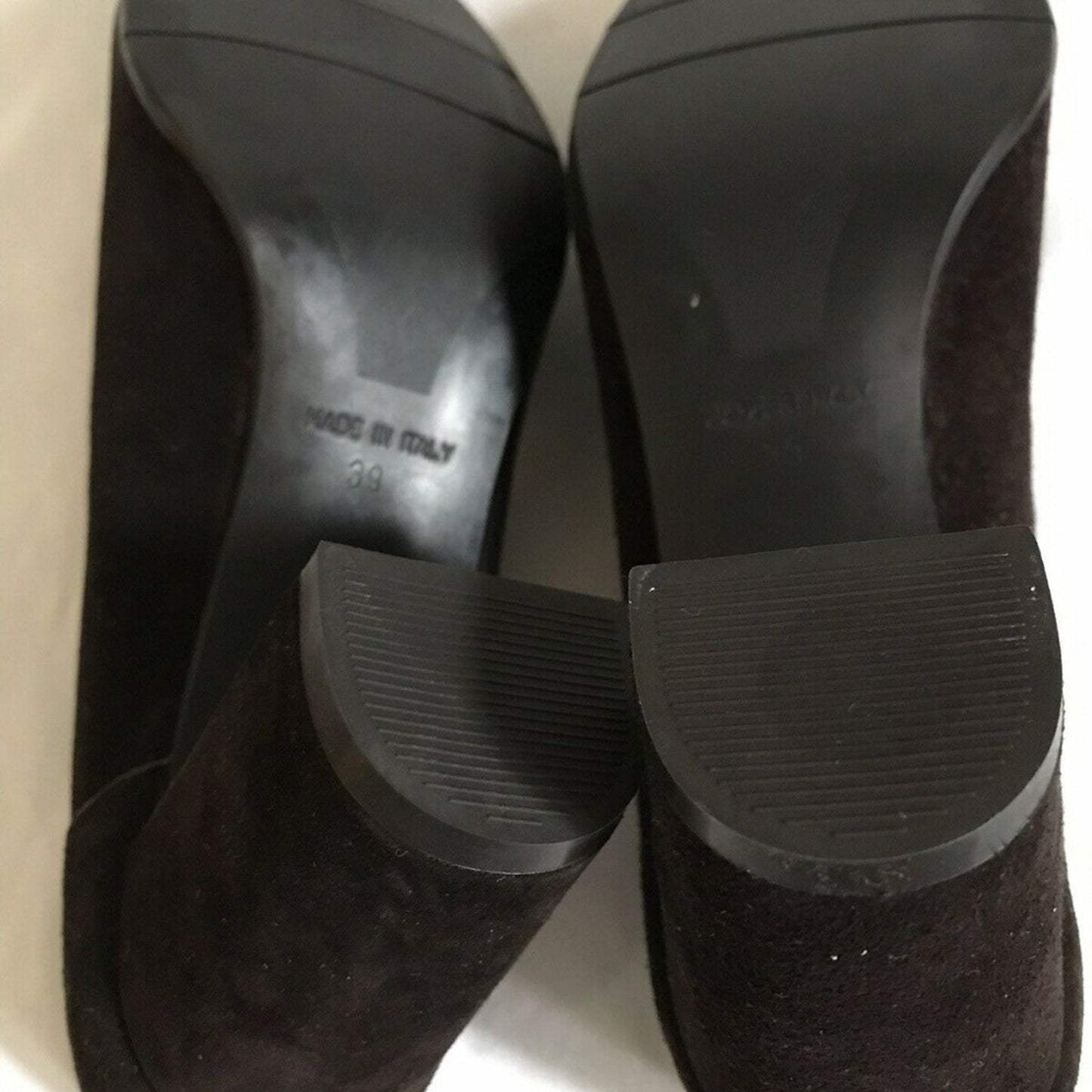 ANDREA CARRANO Brown Suede Mid Heel Pump 9