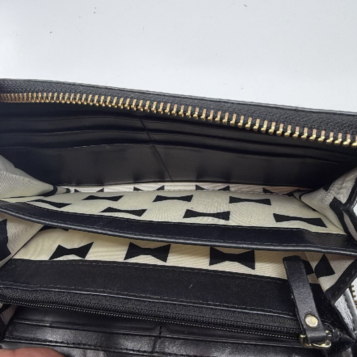 Kate Spade Zip Around Black Pebbled Leather Wallet