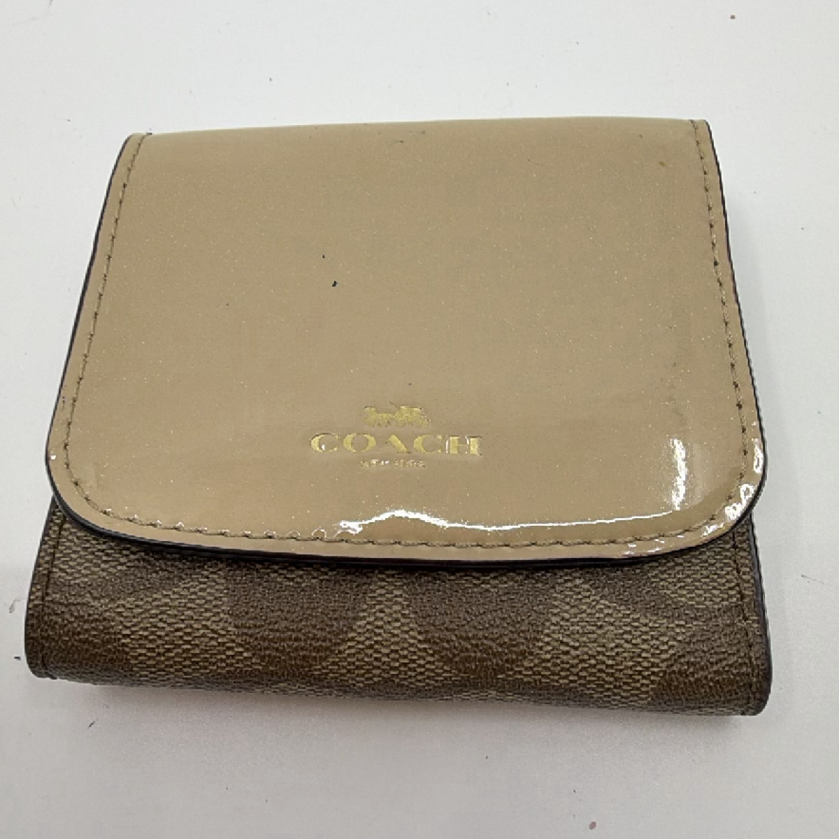Coach Signature C Brown Beige Patent Leather Wallet