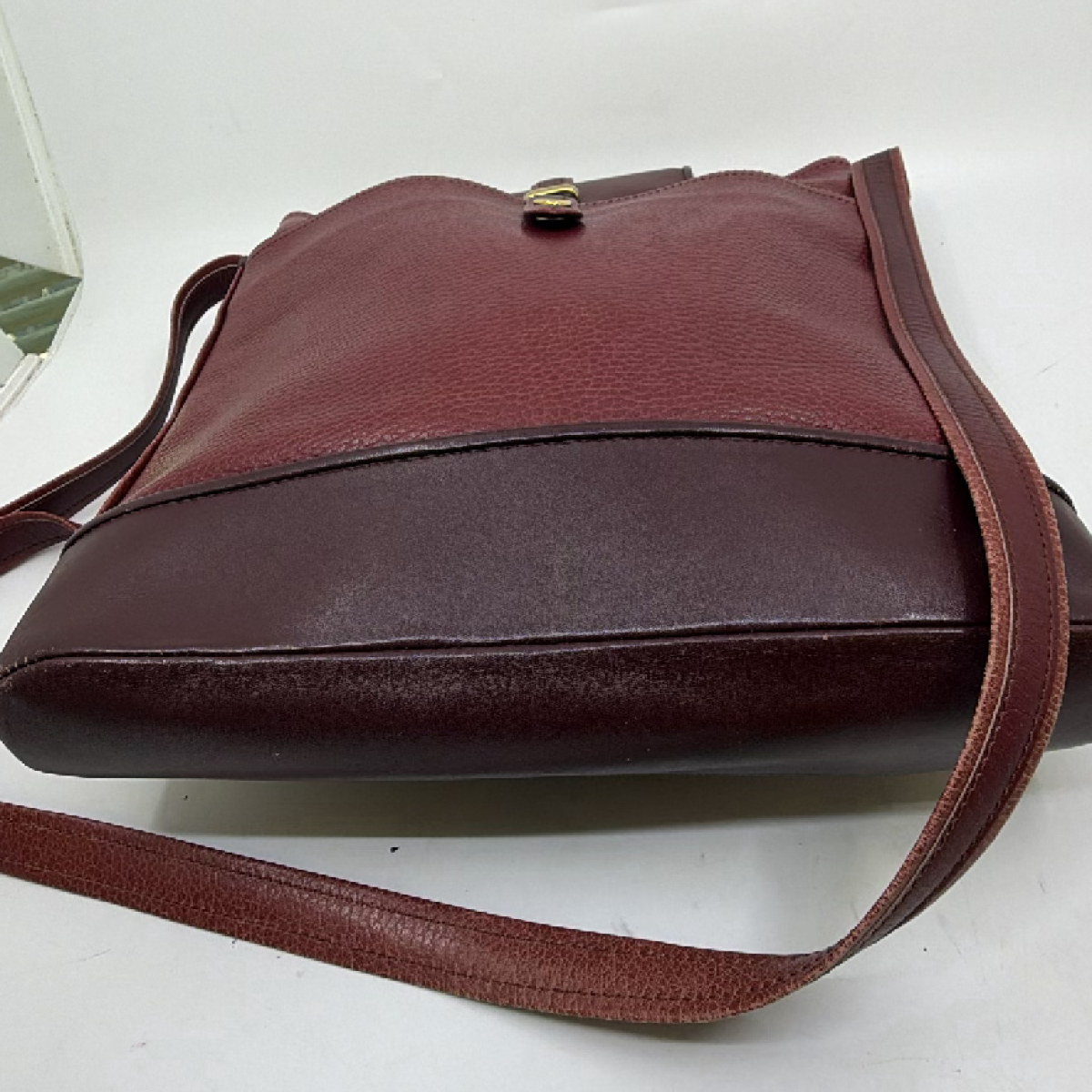 Cartier Must de Cartier Burgundy Leather Shoulder Bag