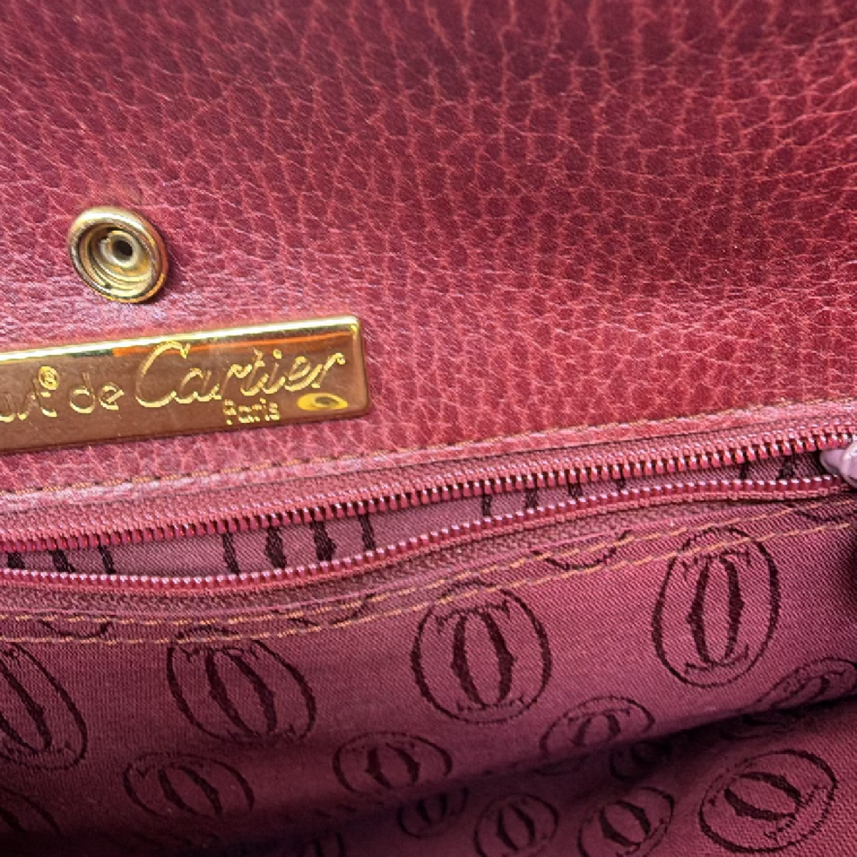 Cartier Must de Cartier Burgundy Leather Shoulder Bag