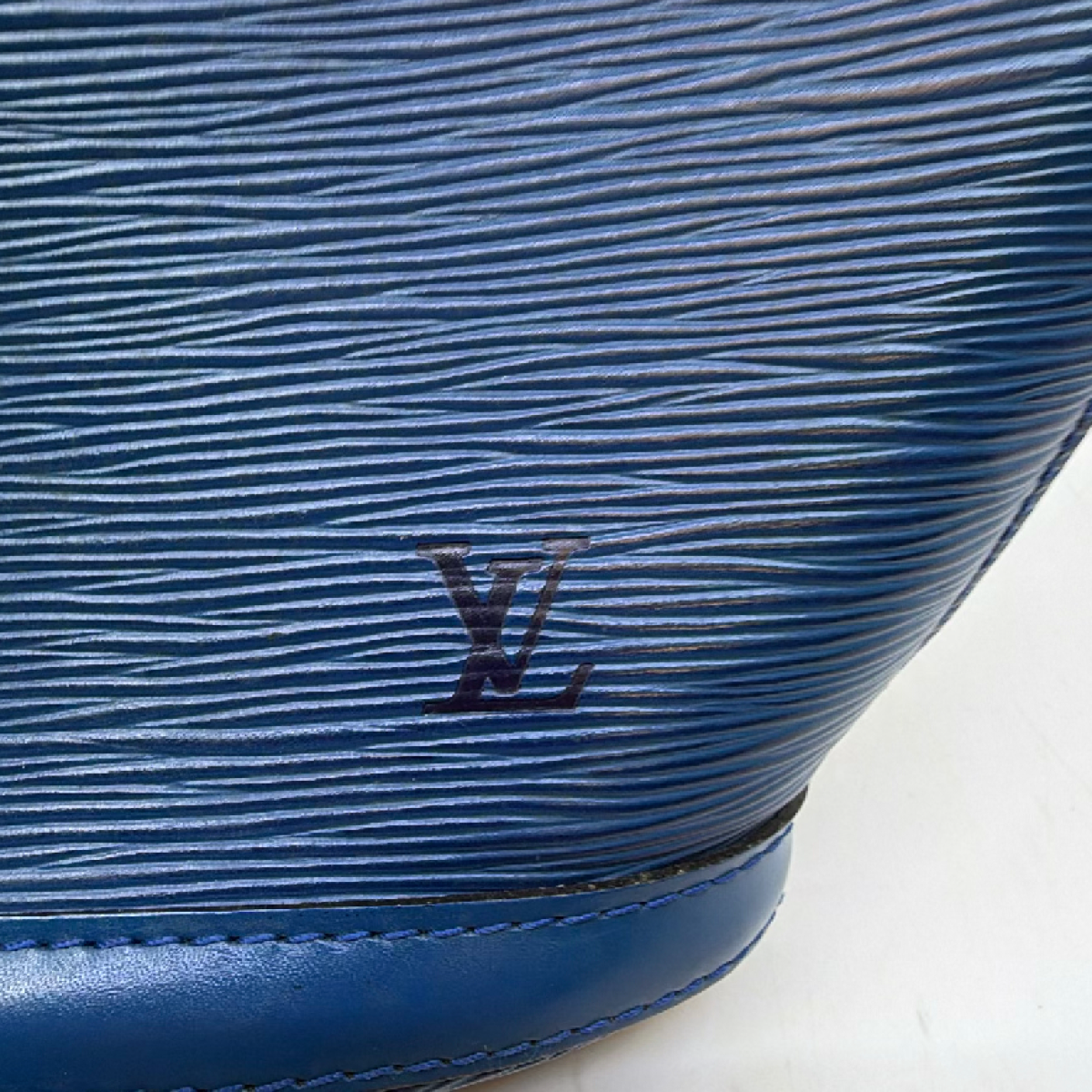 Louis Vuitton Saint Jacques Blue Epi Leather Handbag