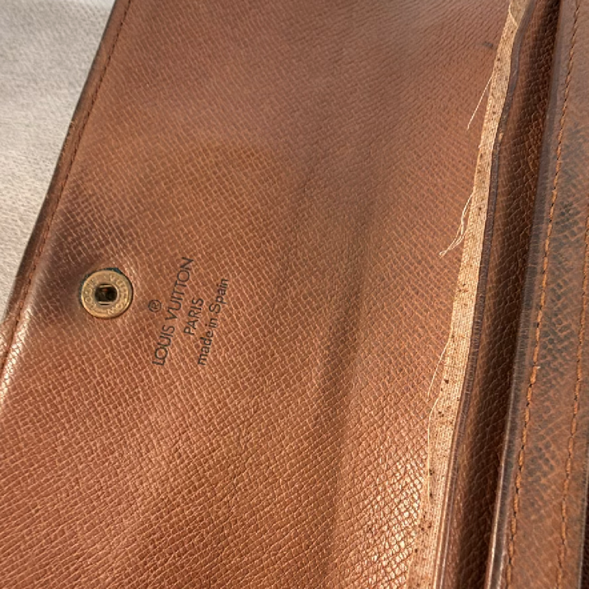 Louis Vuitton Sarah Wallet Brown Monogram Canvas Wallet