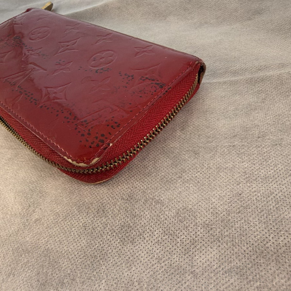 Louis Vuitton Zippy Wallet Red Monogram Vernis Wallet