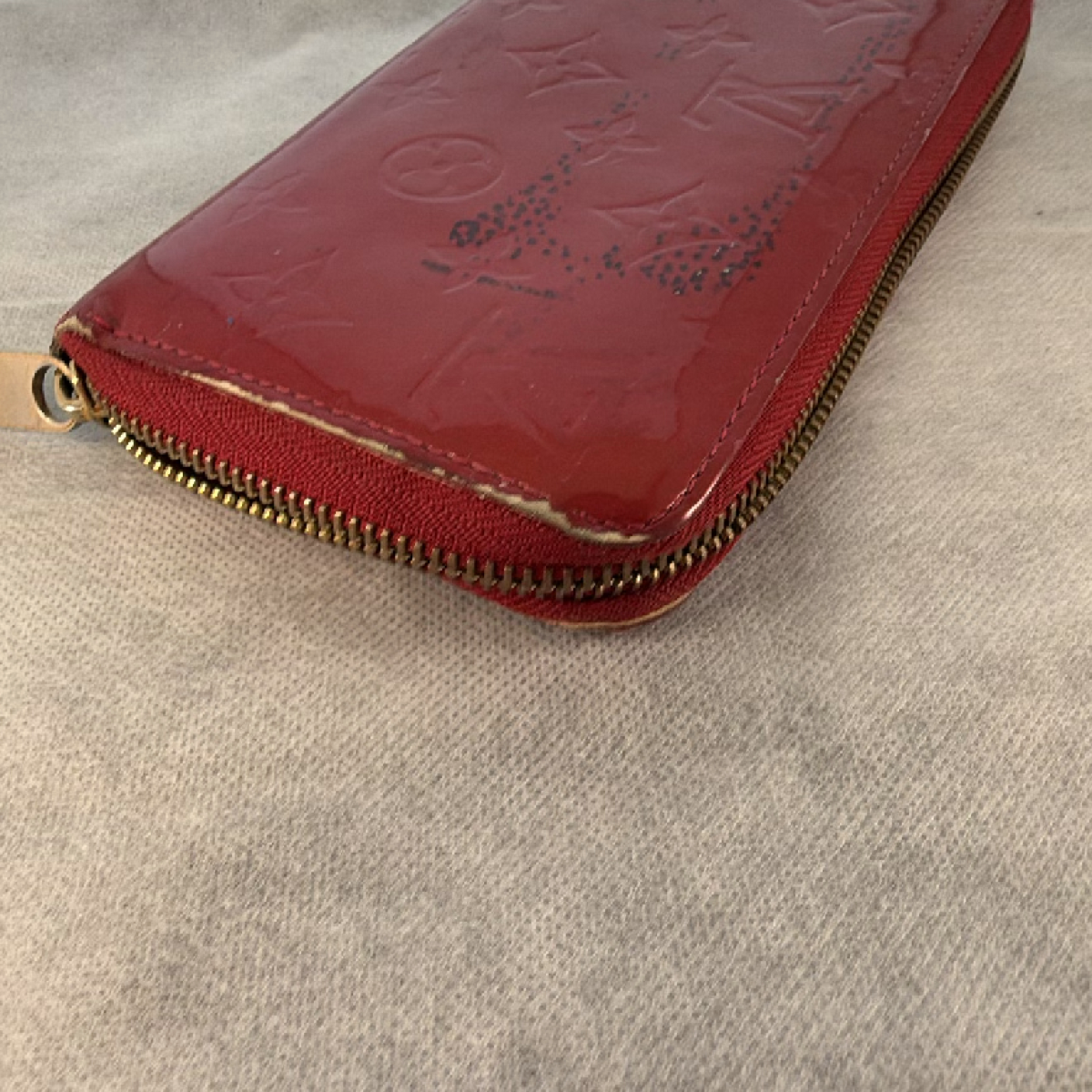 Louis Vuitton Zippy Wallet Red Monogram Vernis Wallet