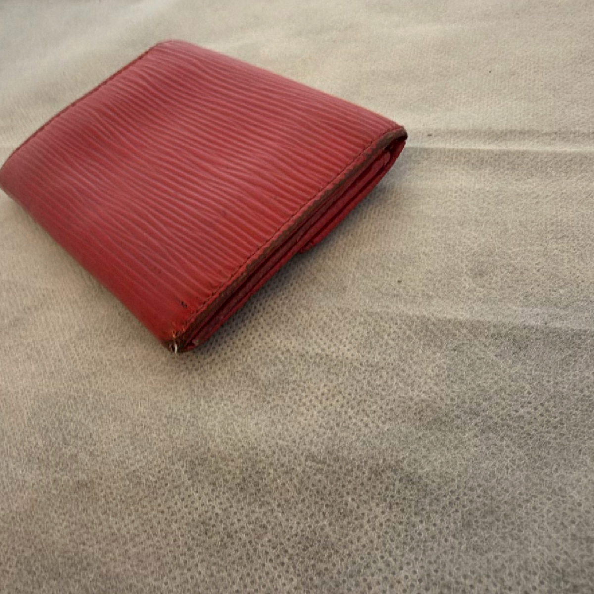 Louis Vuitton Porte Monnaie Gousset Red Epi Leather Coin Case