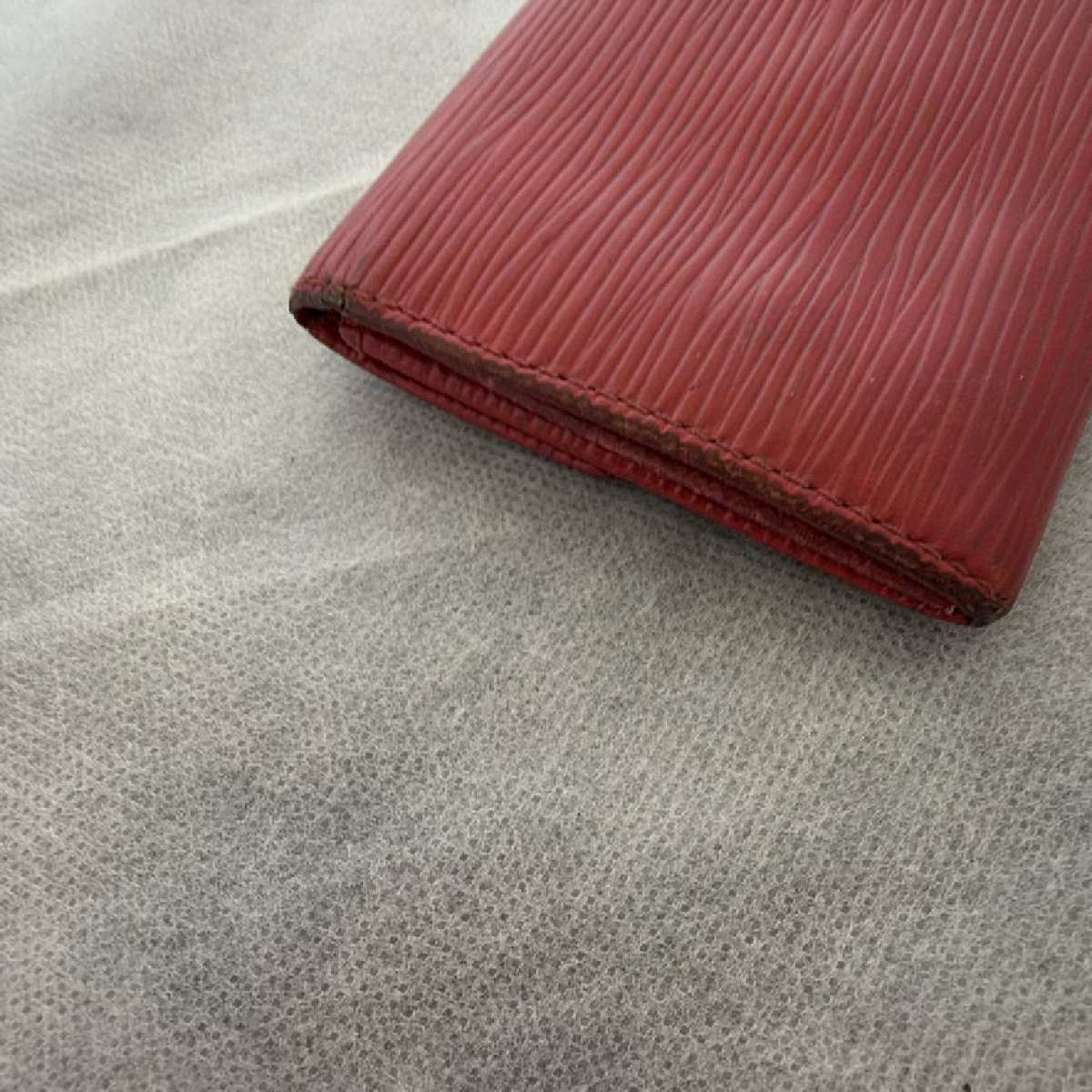 Louis Vuitton Porte Monnaie Gousset Red Epi Leather Coin Case