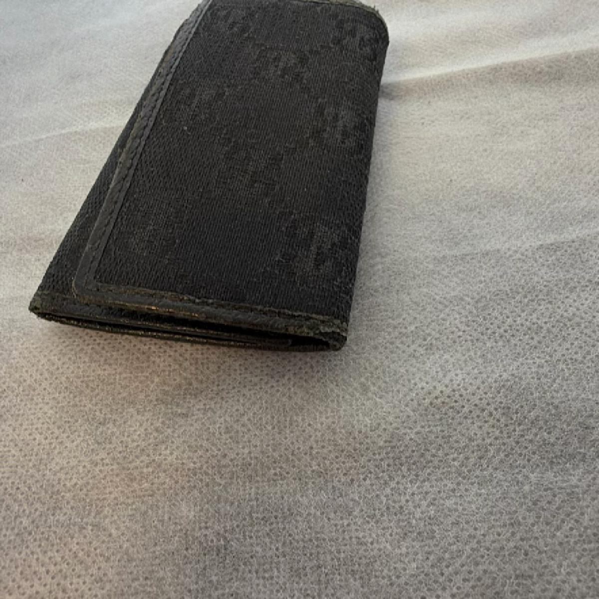 Gucci 6-Ring Key Case Black GG Monogram Canvas