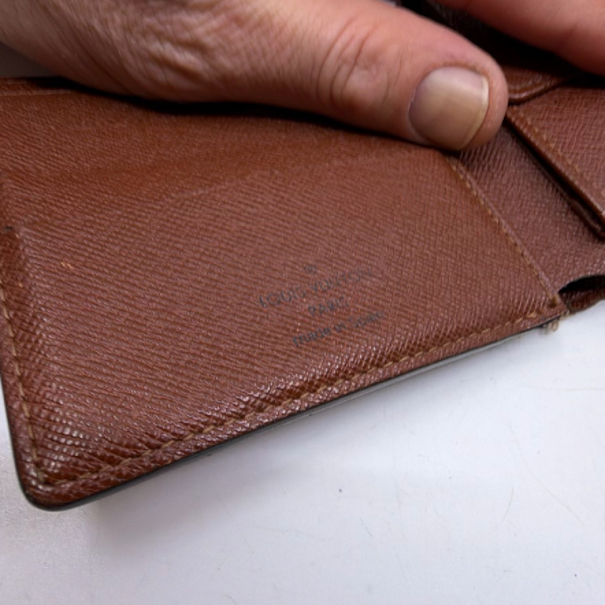Louis Vuitton Monogram Porte Monnaie Billets Cartes Credit Wallet