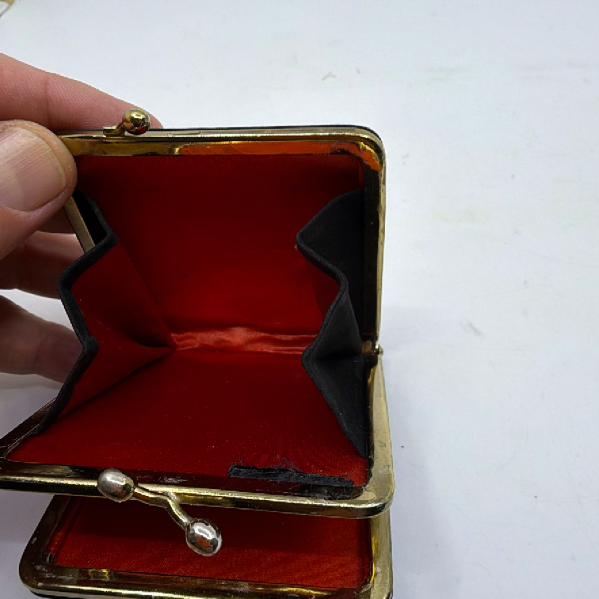 Unbranded Vintage Black Velvet Compact Coin Purse