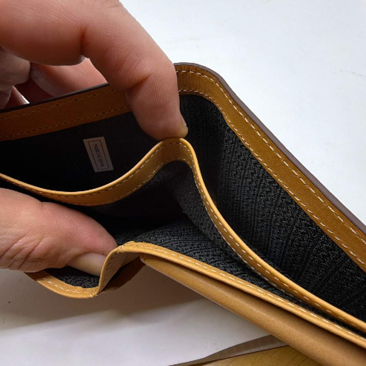 Kansai Bifold Brown Vacchetta Leather Wallet