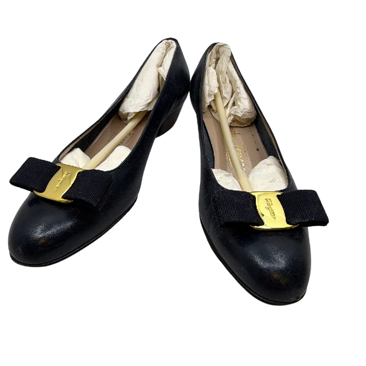 Salvatore Ferragamo Vara Black Leather Pump