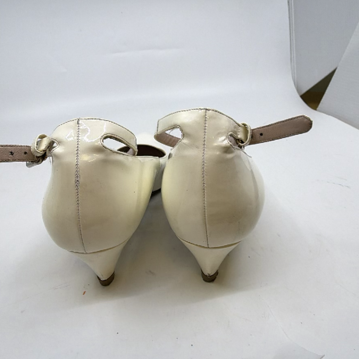 Miu Miu Ankle Strap Kitten Heel White Patent Leather 36 Pump