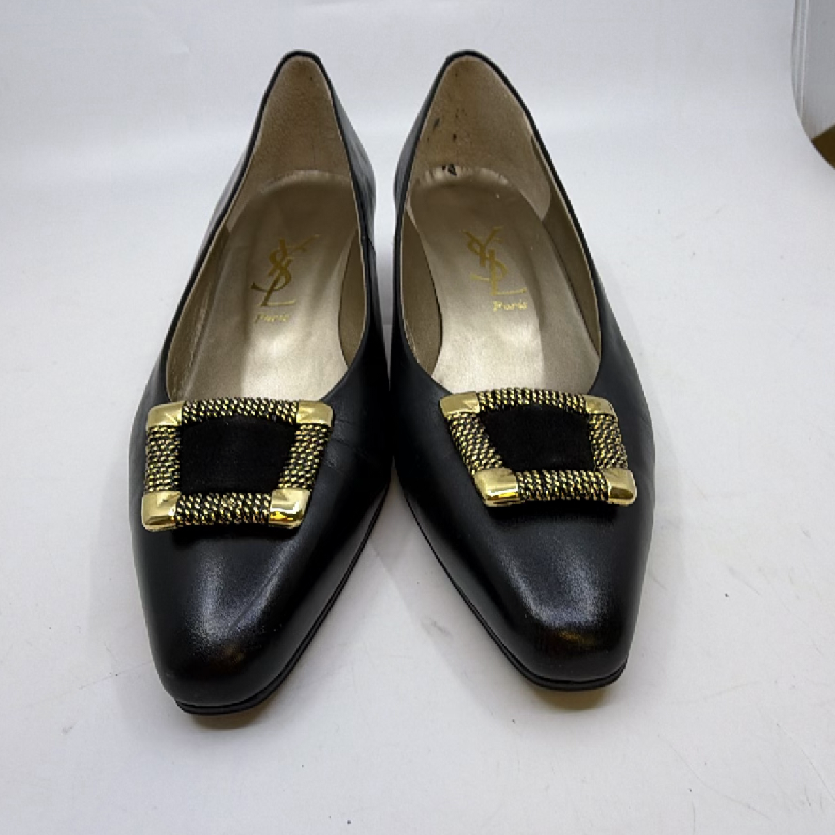 Yves Saint Laurent Buckle Kitten Heel Black Leather 36 Pump