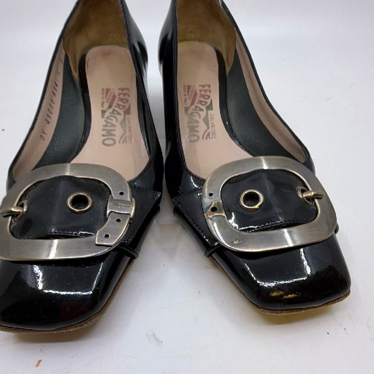 Salvatore Ferragamo Block Heel Buckle Black Patent Leather 6 Pump
