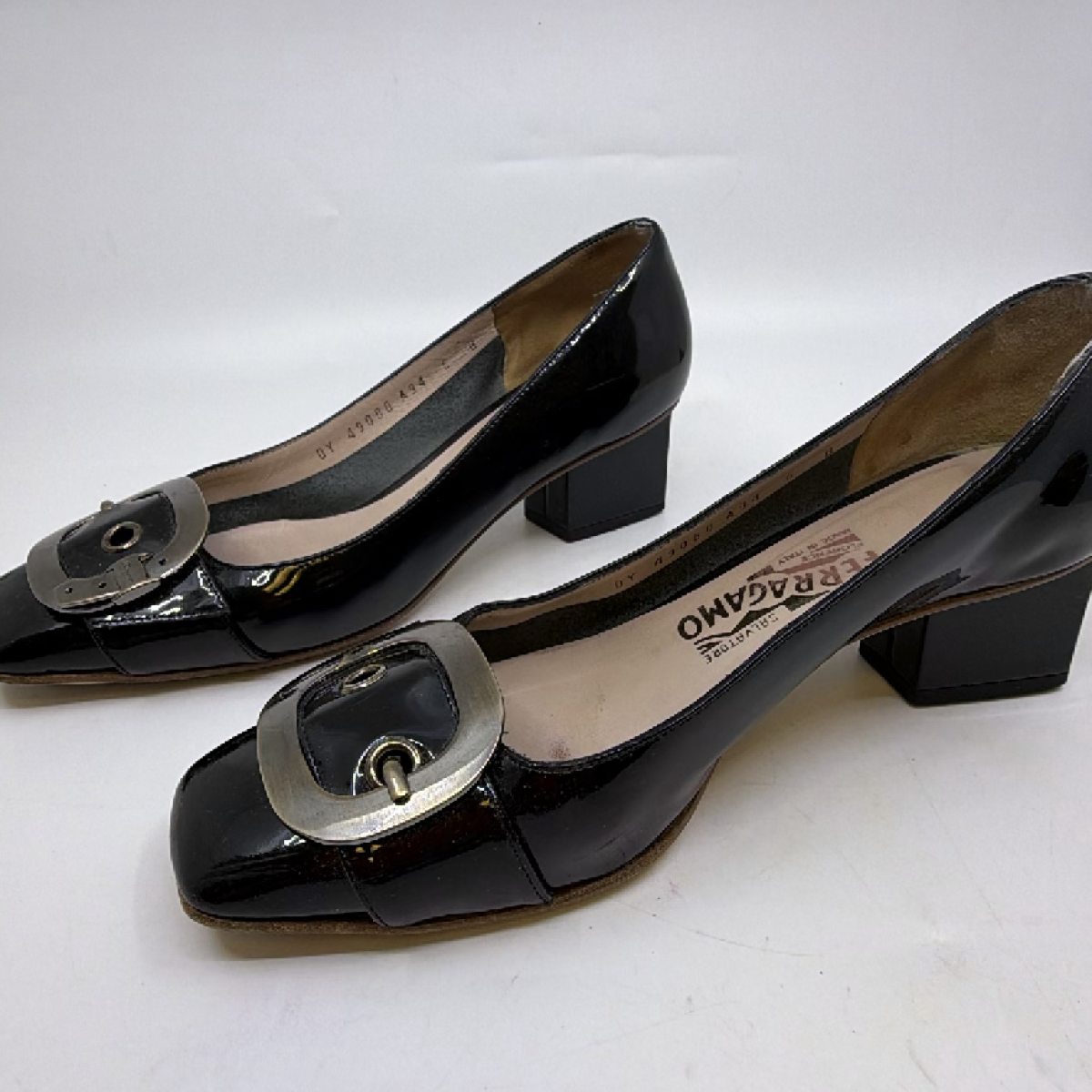 Salvatore Ferragamo Block Heel Buckle Black Patent Leather 6 Pump
