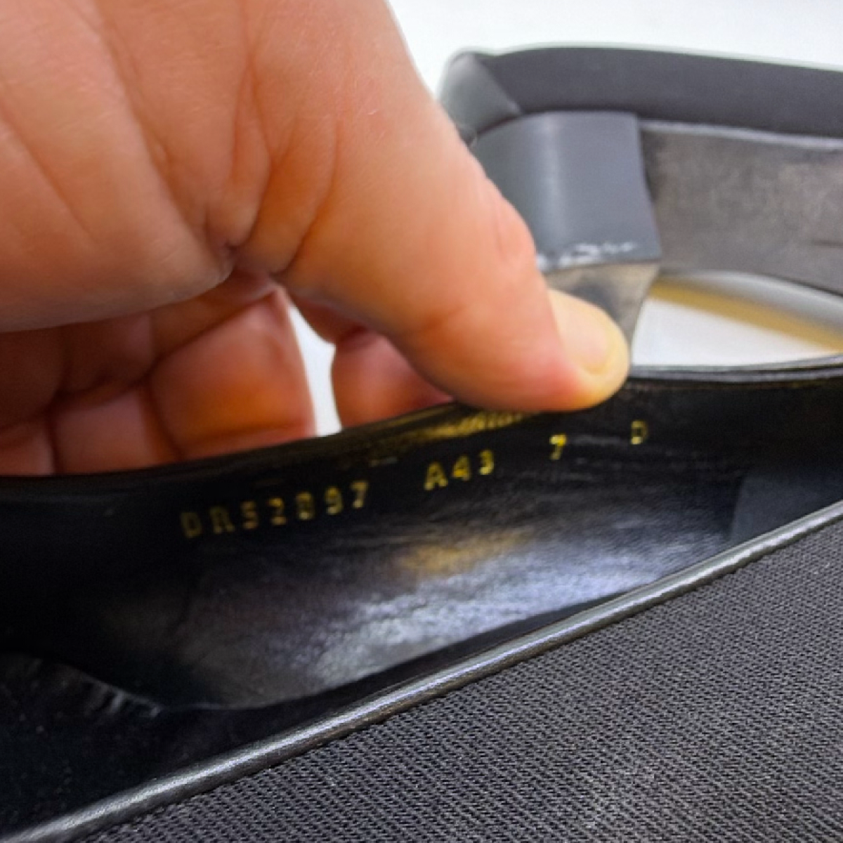 Salvatore Ferragamo Tassel Block Heel Black Textile Leather 7D Pump