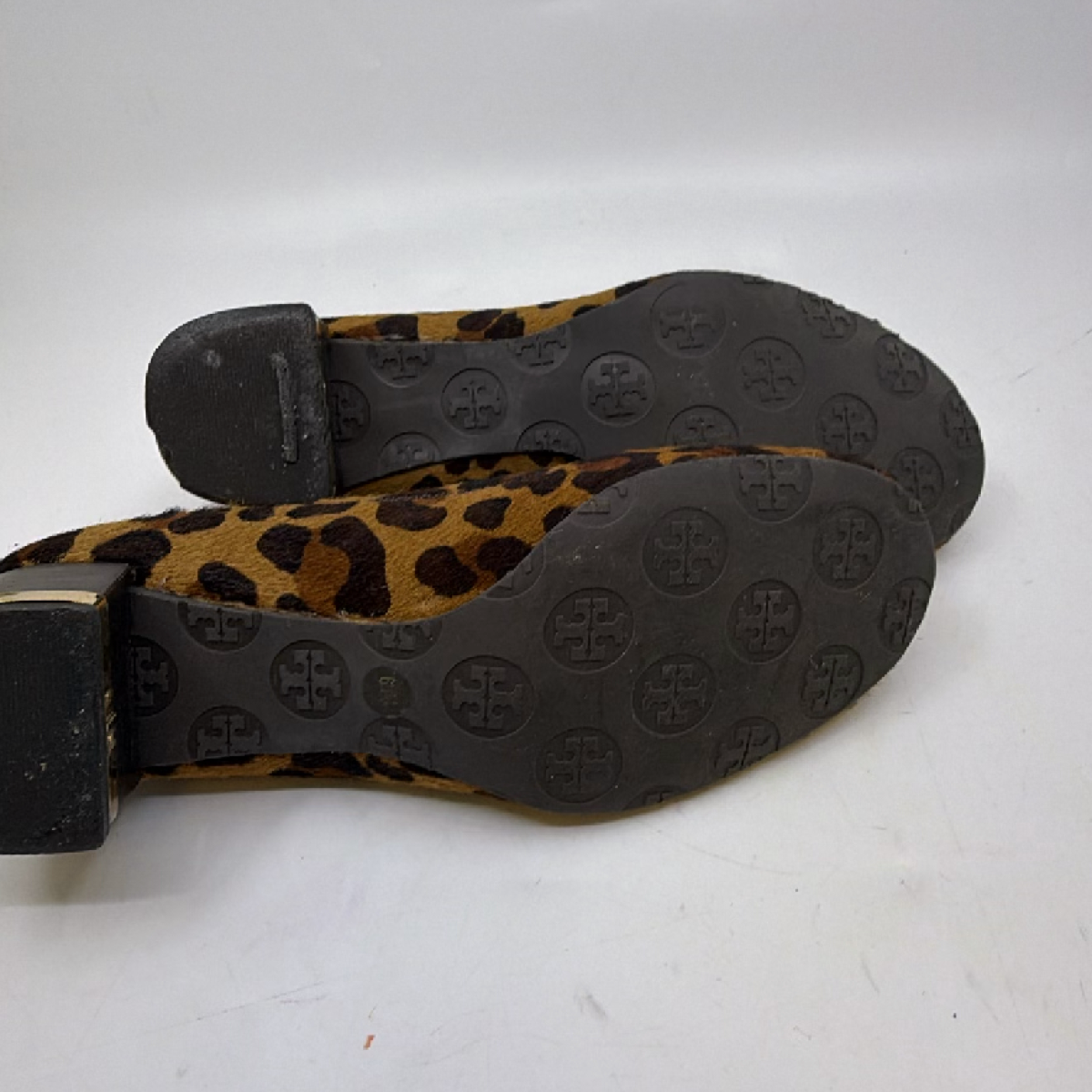 Tory Burch Leopard Calf Hair Block Heel Pump 6.5