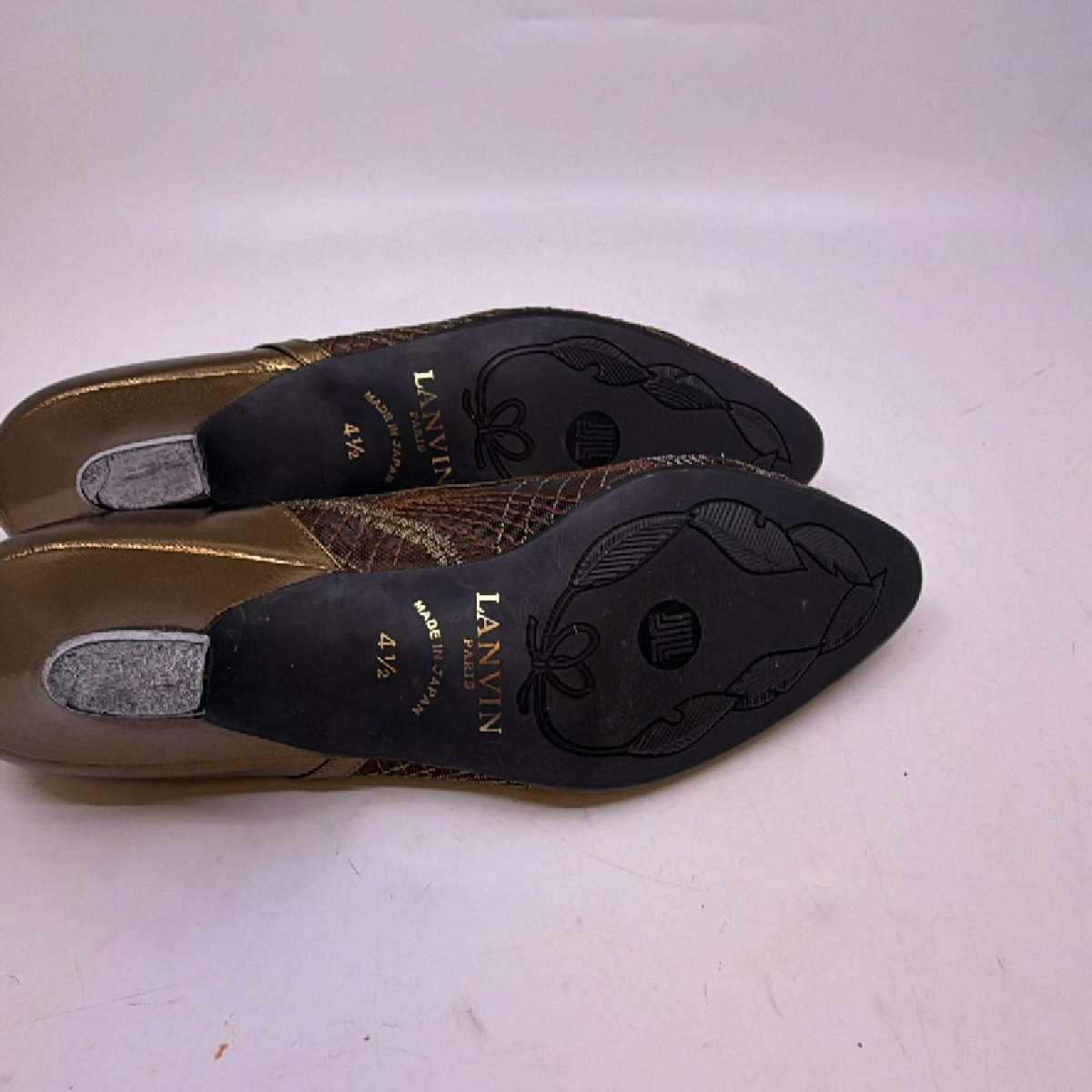 Lanvin Pointed Toe Kitten Heel Bronze Metallic Mesh Pump