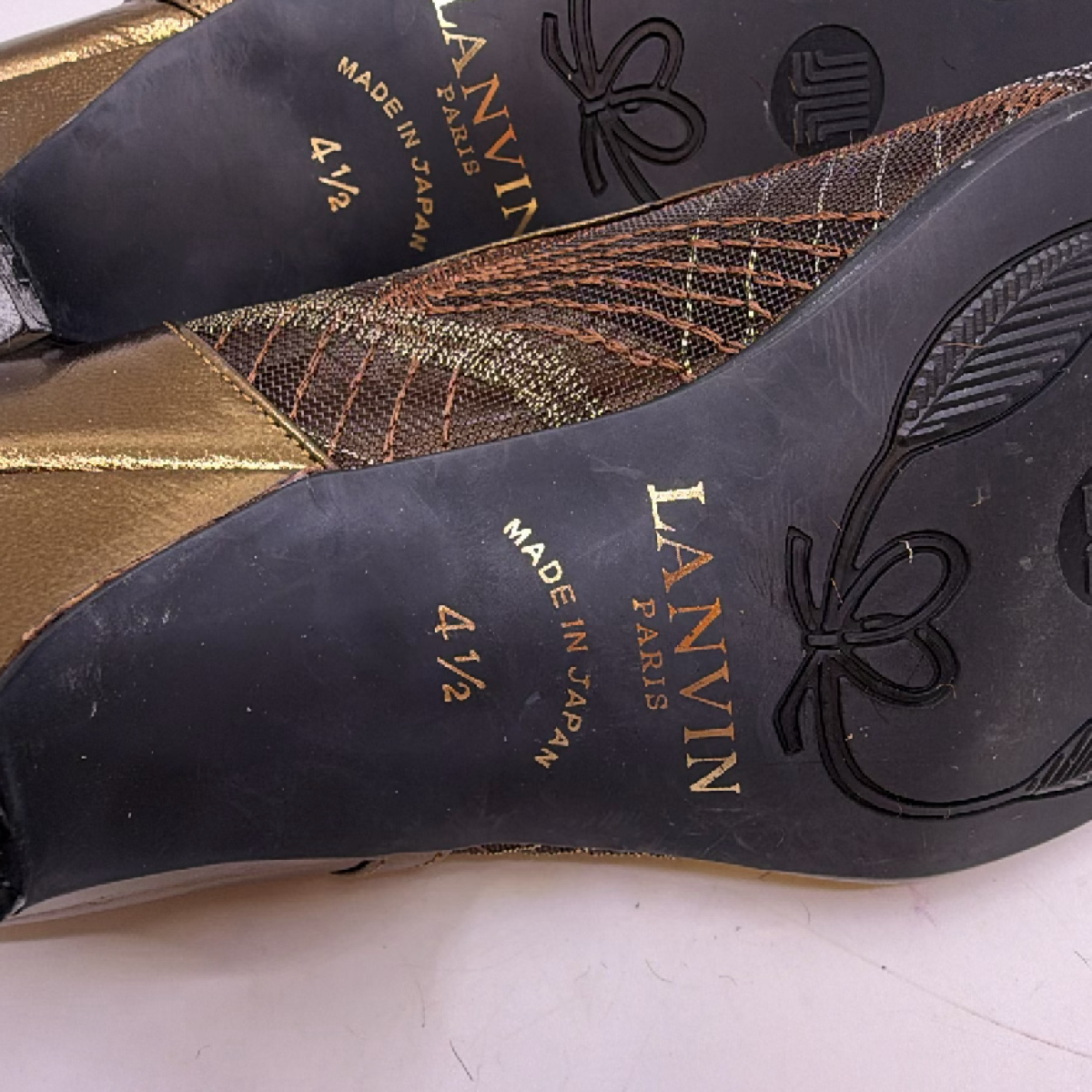 Lanvin Pointed Toe Kitten Heel Bronze Metallic Mesh Pump