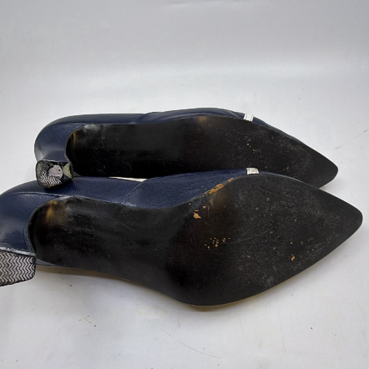 Yves Saint Laurent Pointed Toe Blue Leather Pump