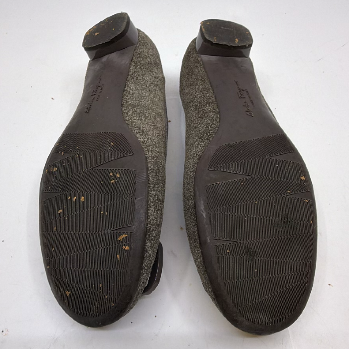 Salvatore Ferragamo Script Buckle Gray Textured Fabric Flat