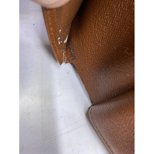 Louis Vuitton Brown Vintage Monogram Kisslock Mi0090 Wallet