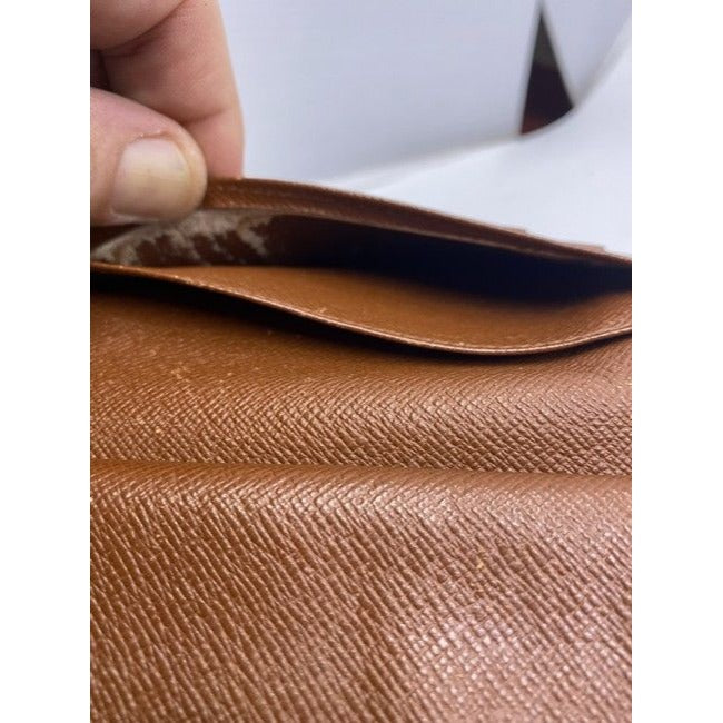 Louis Vuitton Brown Vintage Monogram Kisslock Mi0090 Wallet