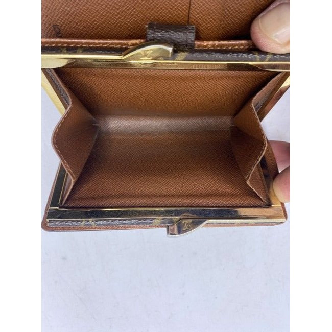 Louis Vuitton Brown Vintage Monogram Kisslock Mi0090 Wallet
