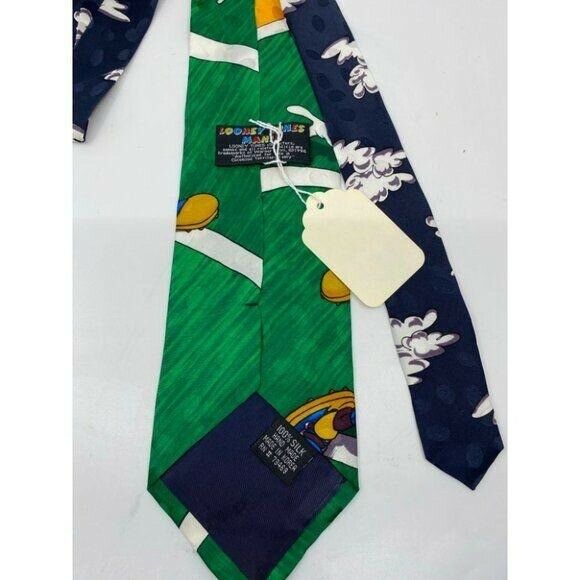 NWOT Looney Tunes Neck Tie Blue Green White Silk