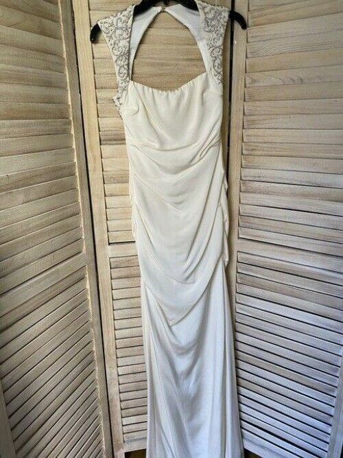 Nicole Miller Ivory Felicity Bridal Gown Msrp
