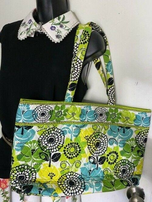 vera bradley bag quilted black green white fabric tote