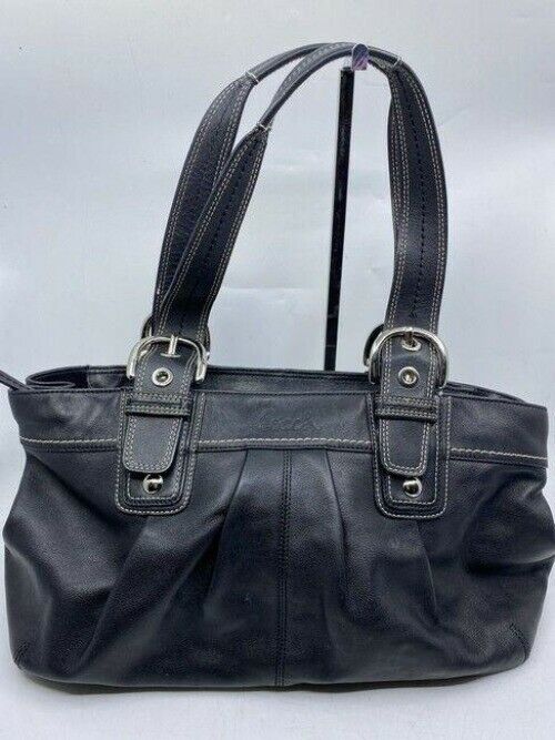 coach large black leather shoulder bag
