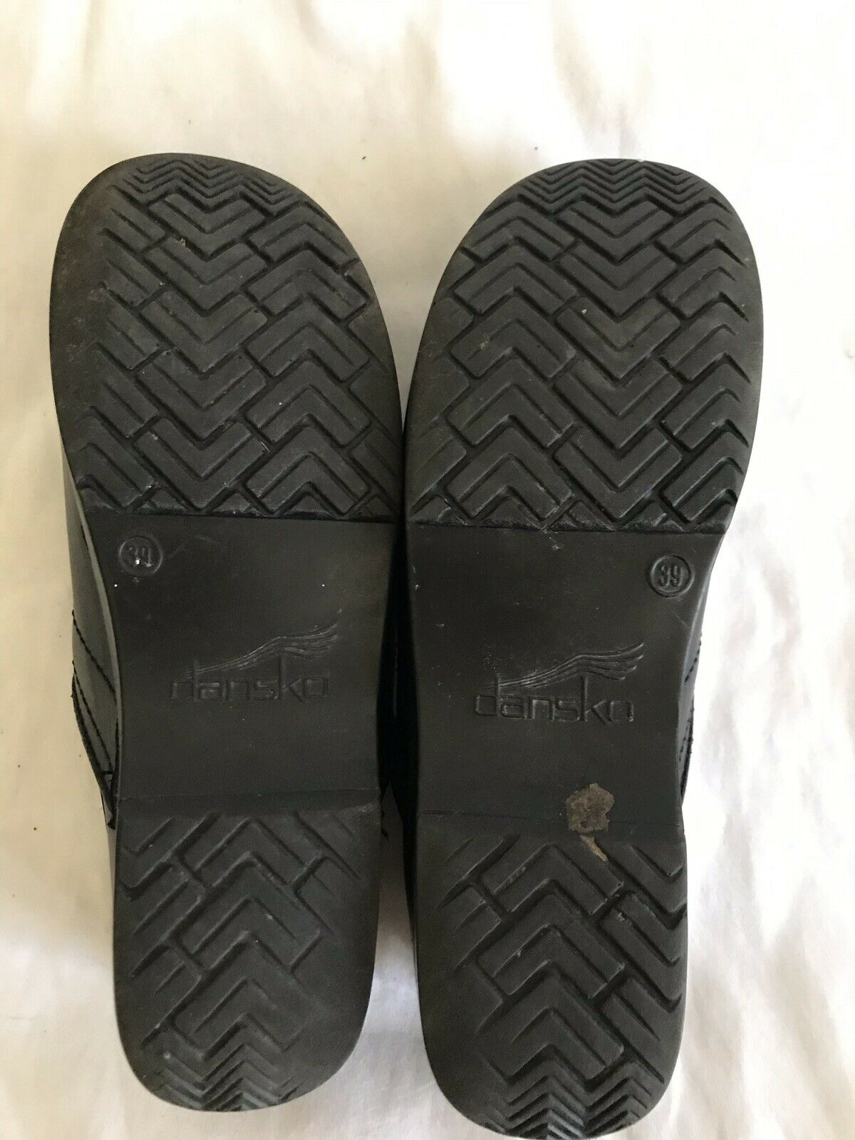 Dansko Classic Clogs - Black-size US 8.5