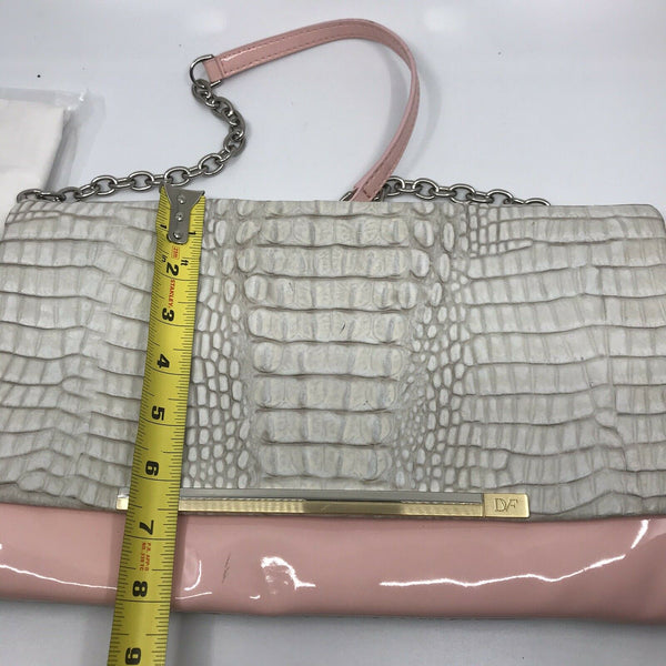 DIANE VON FURSTENBERG White Croc Embossed Shoulder bag
