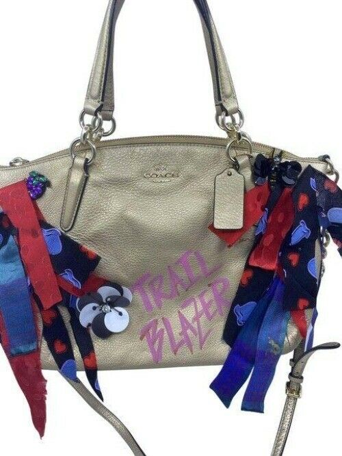 Coach w hand shoulder customized by me w applique street art gold shoulder bag
